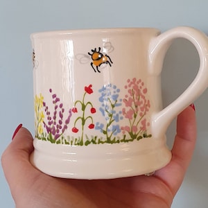 Wildflowers and Bees Mug - Bees - Wildflowers - personalised mug - Gift for Her - Mum Mug - Nana Mug - Granny - Auntie Mug  - Birthday Mug