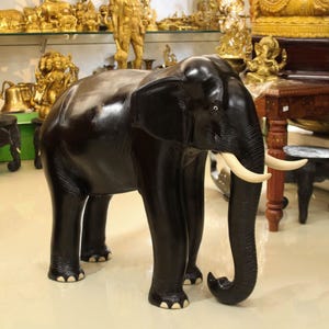 Elephant Statue Big Wooden Indian Asian Elephant Sculpture Tusker Mahogany Hand Carved 35+ Kg Solid Vintage Animal Home Decor Living Room