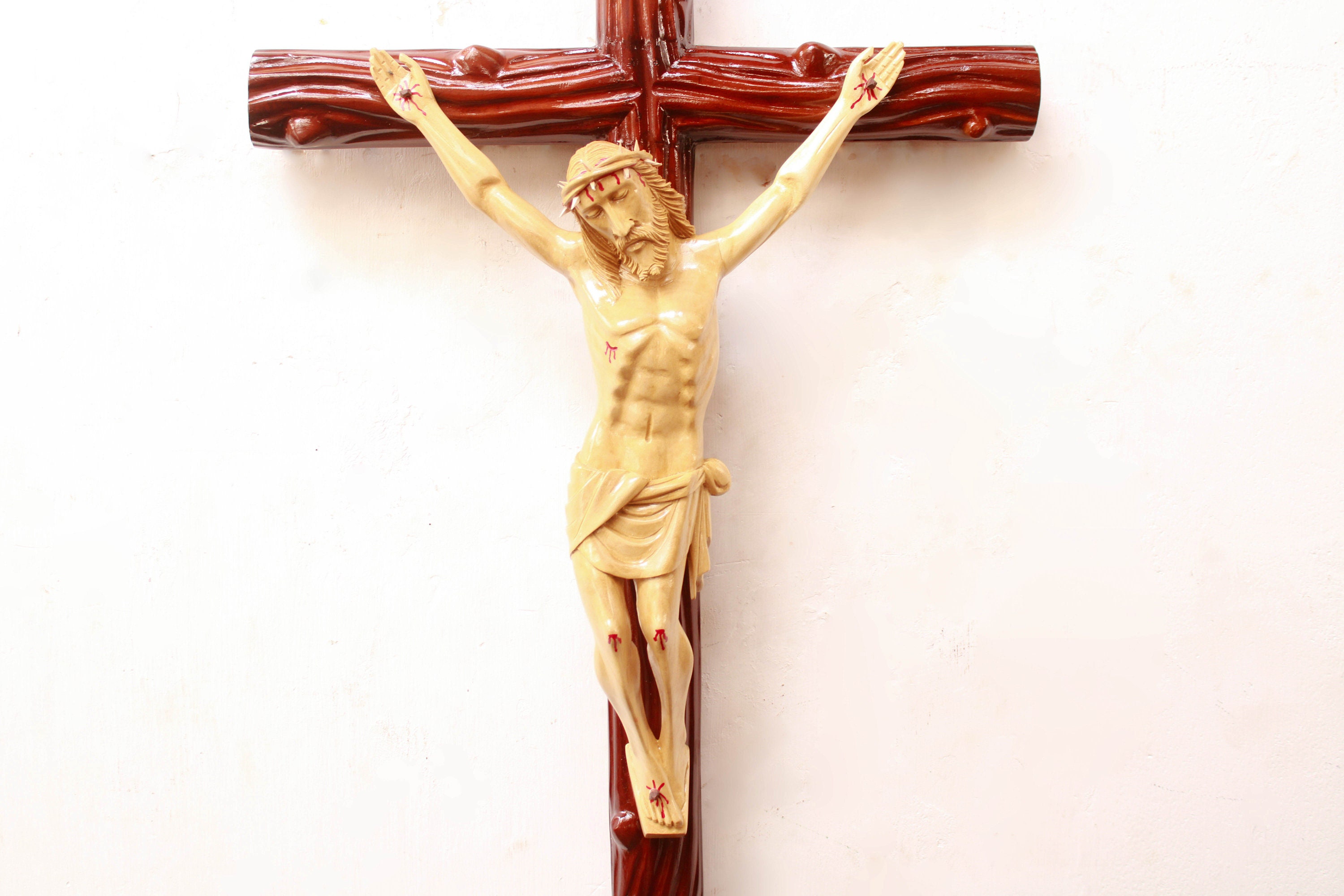 高質で安価 イエス像 大きな聖十字架 十字架 INRI サンタ 手彫り彫刻 木製 その他