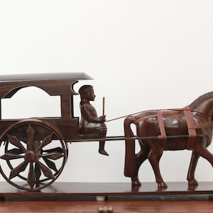 Hölzerner Pferdewagen Kunsthandwerk Wohndekor Büro /Wohnzimmer /Lobby/Aufenthaltsraum /Regal Innendekor Vintage / Antike Geschenk Pferdewagen Skulptur