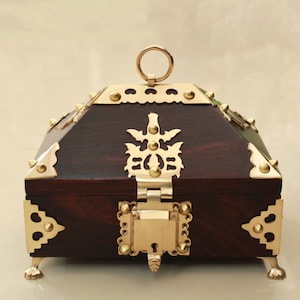 Jewelry Box Wooden Trinket Jewellery Box Ornament Wedding / Anniversary Gift For Bride Amadapetti Nettur Box Vintage / Antique Home Decor