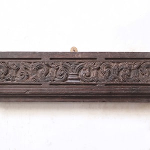 Antique Wooden Panel Filigree Carving Vintage Home Decor Wall Hanging Horizontal Lintel Entrance Door Top Beam Plaque Antique Architecture