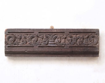 Antique Wooden Panel Filigree Carving Vintage Home Decor Wall Hanging Horizontal Lintel Entrance Door Top Beam Plaque Antique Architecture