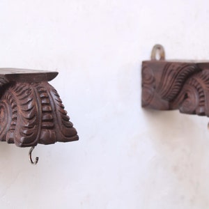 Lamp / Plant Hanger Small Wooden Wall Bracket Corbel Set Of 2 Wall Hanging With Hook Entrance Lamp Hanging Vintage Antique Home Decor Bodhil