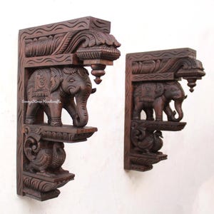 Elephant Statue Wooden Wall Bracket Corbel Pair Asian / Indian Elephant Sculpture Vintage Home Decor Entrance Wall Hanging Shelf Antique Art