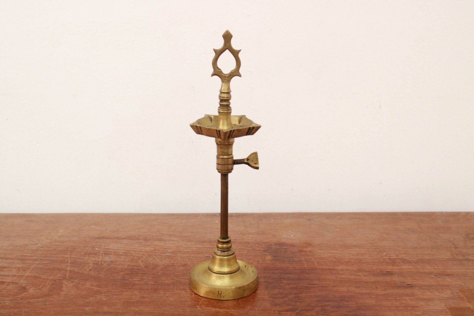 Antique Oil Lamp Diya Height Adjustable Brass Chavi Vilakku Vintage ...