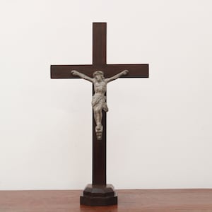 Antique Crucifix INRI Wooden Cross Vintage Jesus Statue Antique Catholic Christian Home Decor Church / Chapel Altar Decor Relic