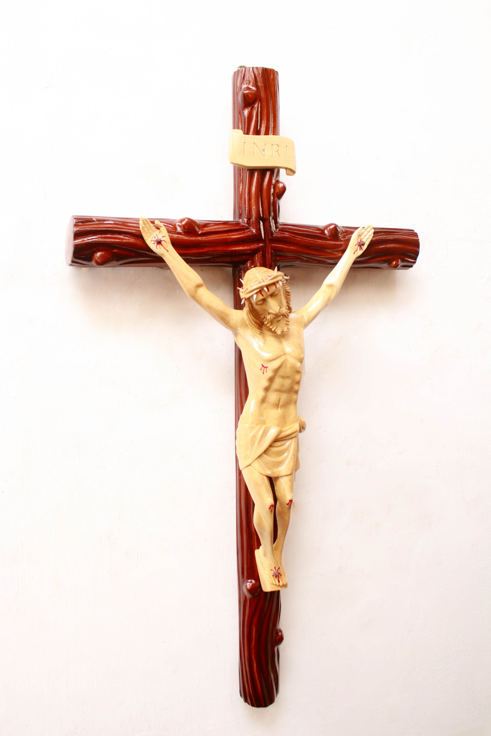 十字架 大きな聖十字架 イエス像 INRI 木製 手彫り彫刻 サンタ 十字架 大きな聖十字架 イエス像 INRI 木製 手彫り彫刻 サンタ