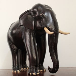 Elephant Statue Indian Asian Elephant Sculpture Tusker Wooden Hand Carved Animal Vintage Look Home Decor Gift Handicraft Living Room Decor