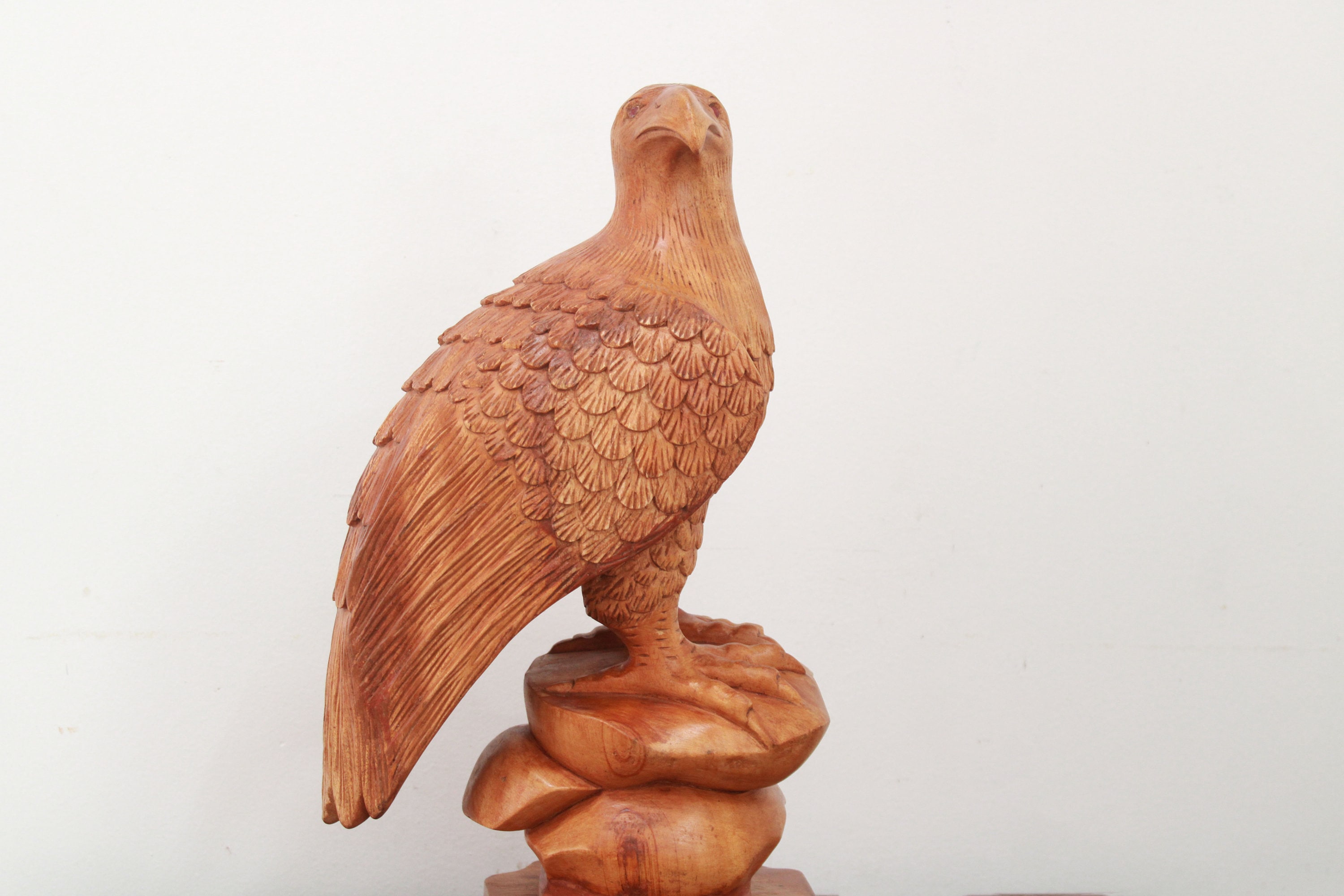 大型木彫り 大きな鷲 木調 彫刻 骨董 古民具 鷲の像 木製の鳥の彫刻 鷹