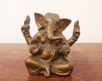 トリムカ・ガナパティブロンズ彫刻：台座付き三面ガネーシャ像 - Etsy 日本