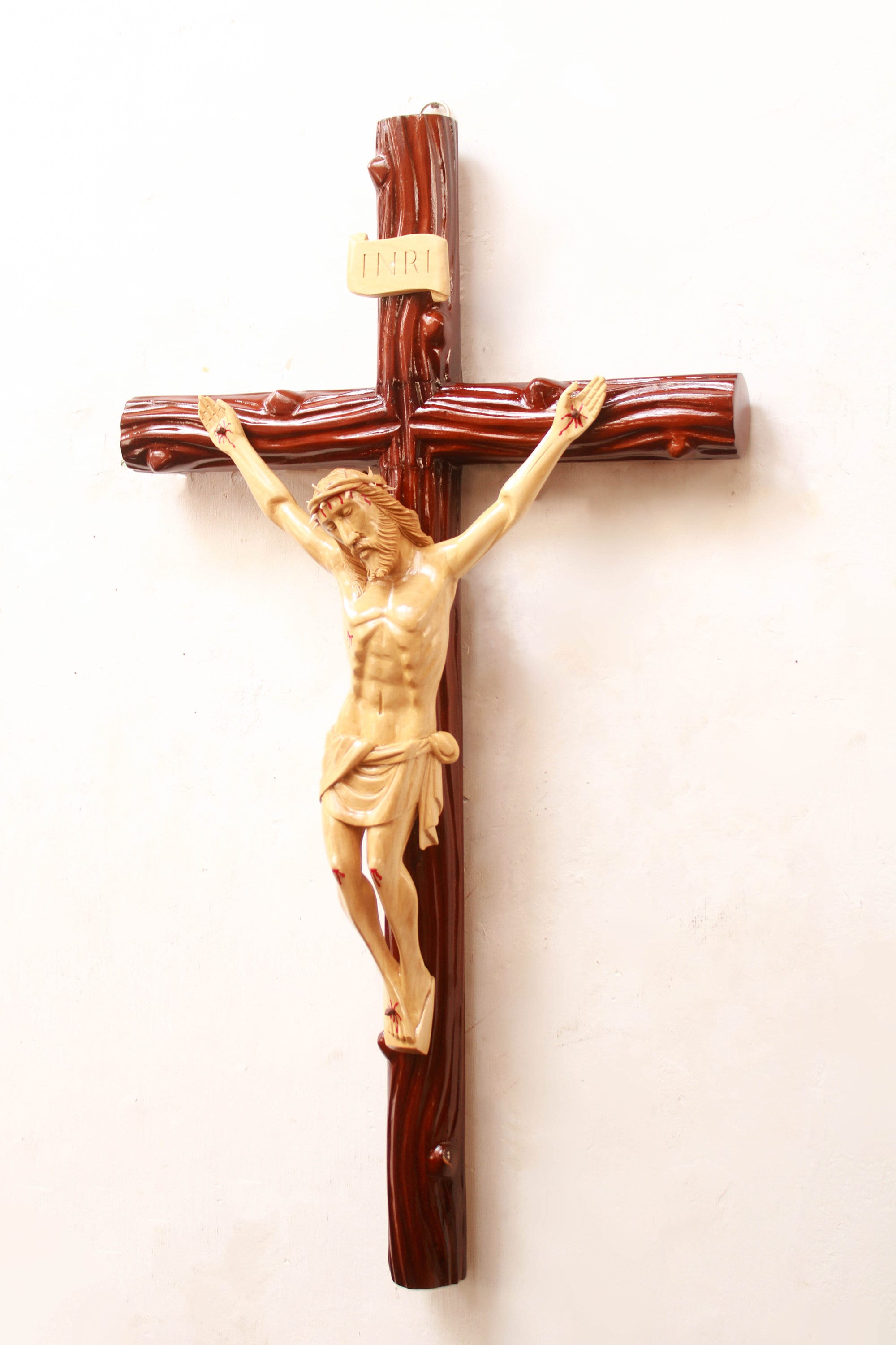 十字架 大きな聖十字架 イエス像 INRI 木製 手彫り彫刻 サンタ
