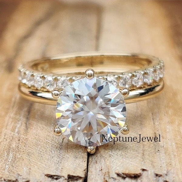 14K Yellow Gold Bridal Set / 2 CT Round Cut Moissanite Engagement Ring Set / Lab Diamond Solitaire Ring Set / 2 Pieces Ring / Bridal Set