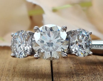 3-Stone Round Cut Silver CZ Engagement Ring / 14K White Gold Wedding Ring / 8 CT Round Moissanite Ring / 3 Stone Anniversary Gift For Her