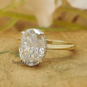 2.5CT Colorless oval Cut Moissanite Wedding Ring/ 925 Silver Solitaire Lab Diamond Ring/ 10x8MM Moissanite Engagement Ring/ Hidden Halo Ring