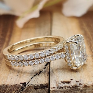2.50CT Radiant Moissanite Wedding Ring/ Excellent Cut Radiant Simulated Diamond Ring/ 14K Gold,925 Silver Engagement Ring/ Dainty Bridal Set