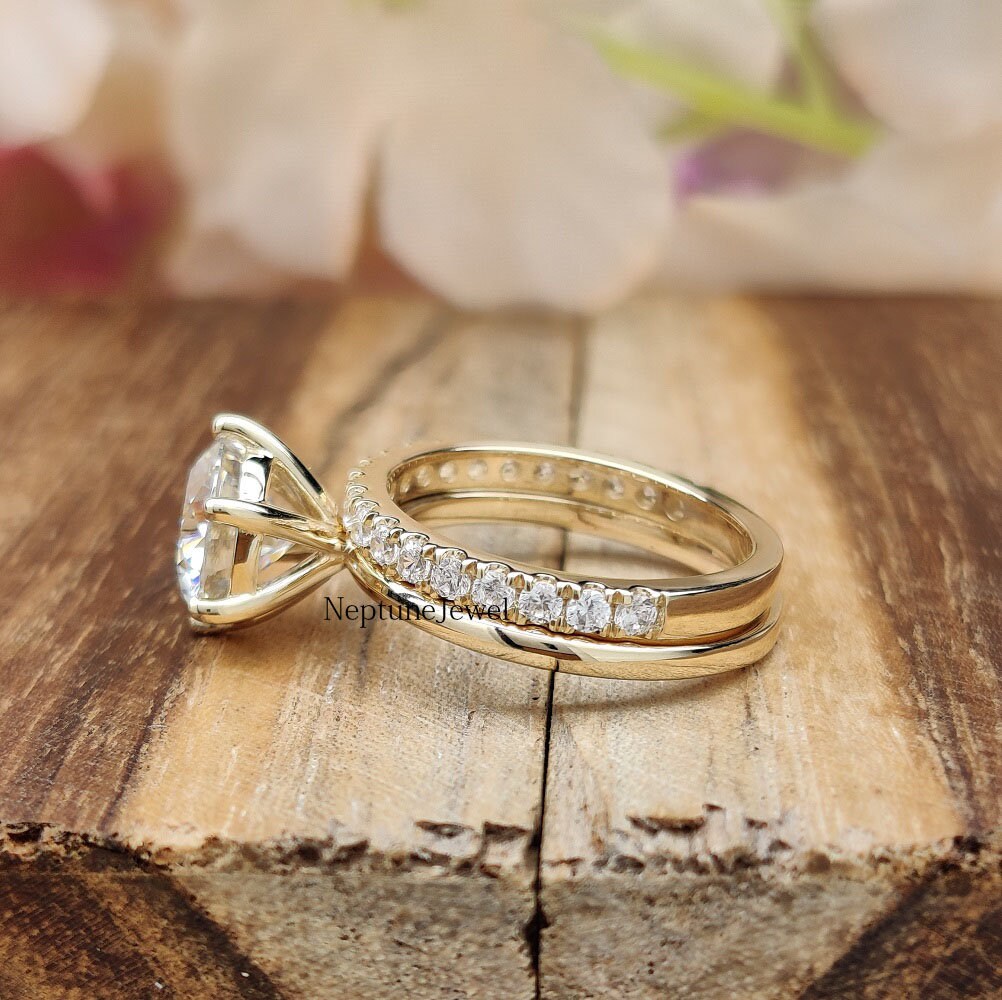 14K Yellow Gold Bridal Set / 2 CT Round Cut Moissanite Engagement Ring ...