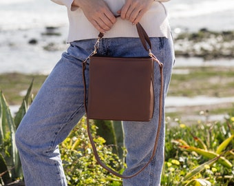 Brown Genuine Leather Bucket bag, Shoulder bag, Crossbody bag, handmade