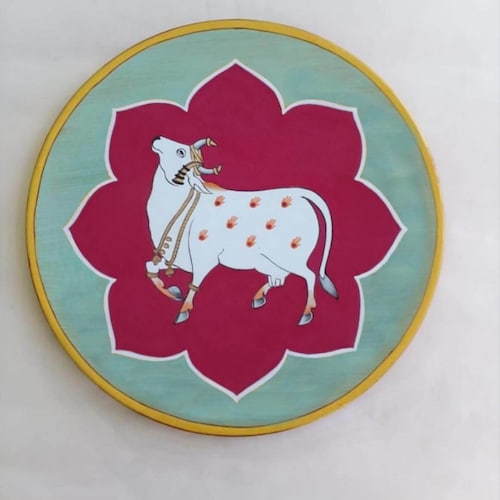 Wooden Pichwai wall plate Style hanging decorative cow good wall decor plates