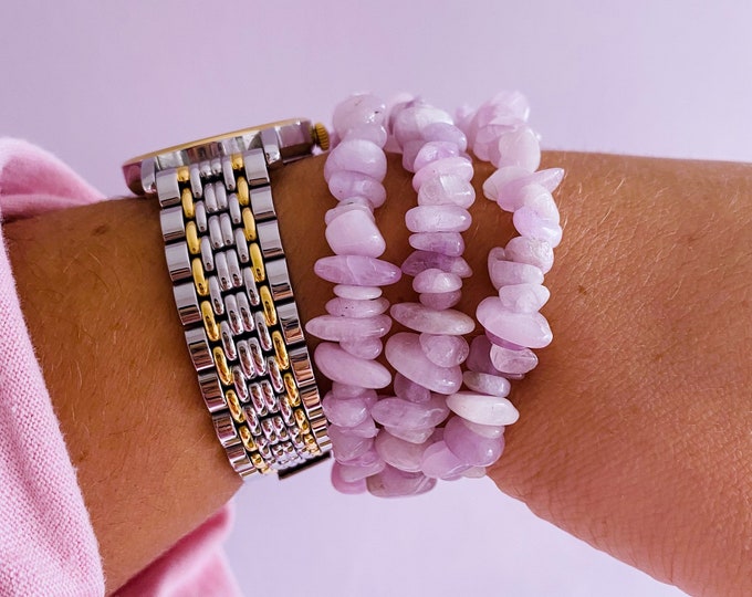 Kunzite Crystal Chip Bracelets / Connects You To The Universe / Reduces Stress, Depression & Panic Attacks / Encourages Self Expression