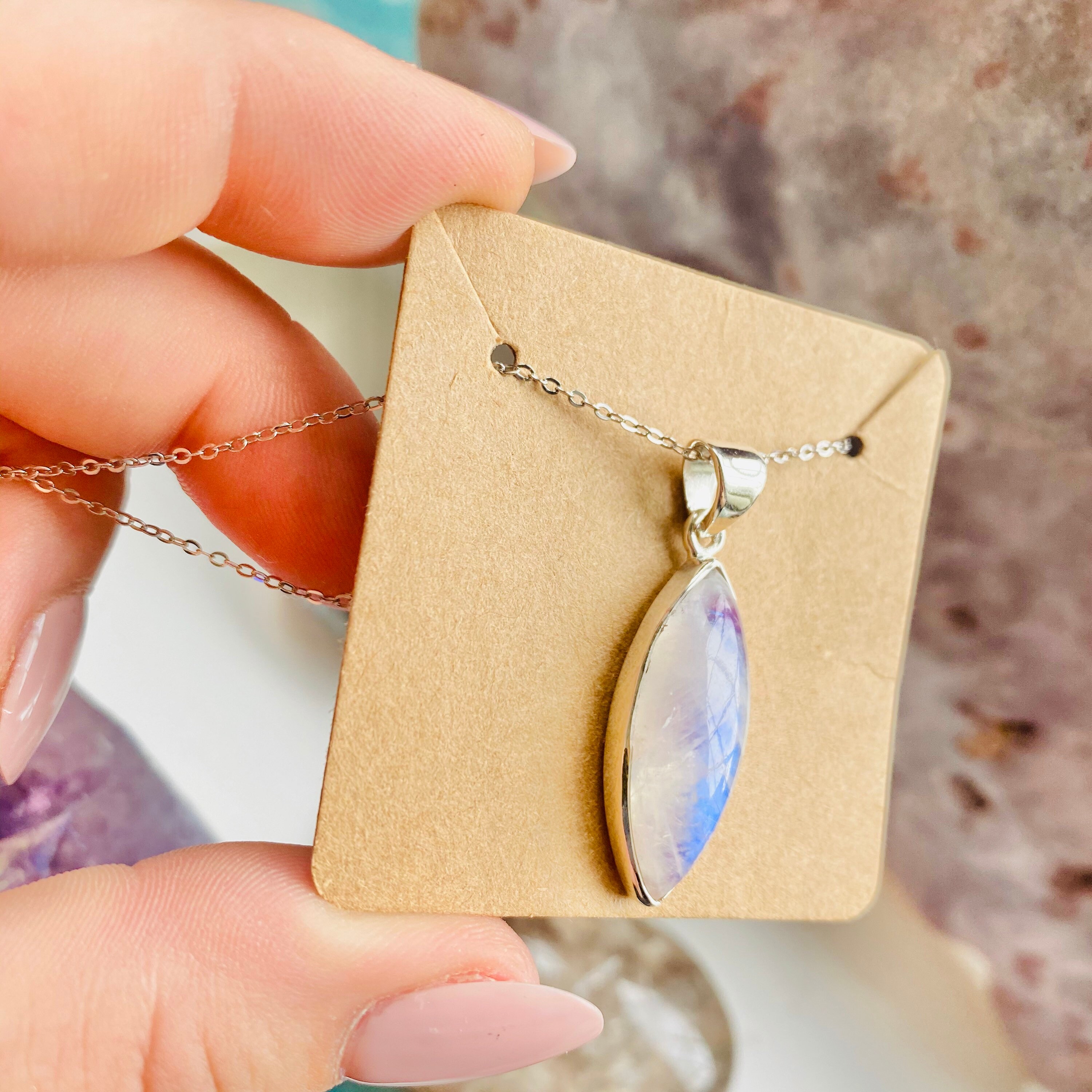 26+ Moonstone Crystal Necklace Pictures