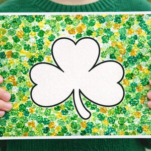 Målning med fingeravtryck med Shamrock | Konstaktivitet för klassrummet på St. Patricks dag | Utskrivbar utan förberedelser