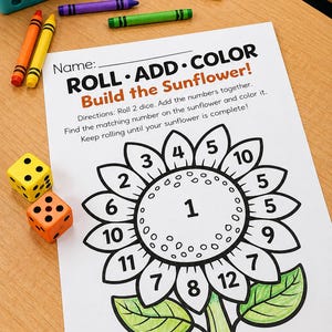 Puede incluir: Una hoja de trabajo blanca titulada ROLL ADD COLOR Build the Sunflower con un gráfico de girasol con pétalos numerados, acompañada de un dado amarillo y uno naranja, con lápices de colores y un contenedor azul cerca.