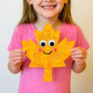 Printable Fall Leaf Craft for Kids – Cotton Ball Painting Activity