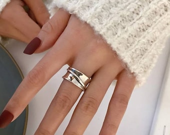 Sterling Silver 925 wire wrapped,twist ring,Stacking ring,delicate minimalist ring,dainty ring,Stackable ring.