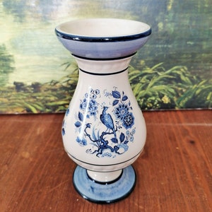 Small delfts vase