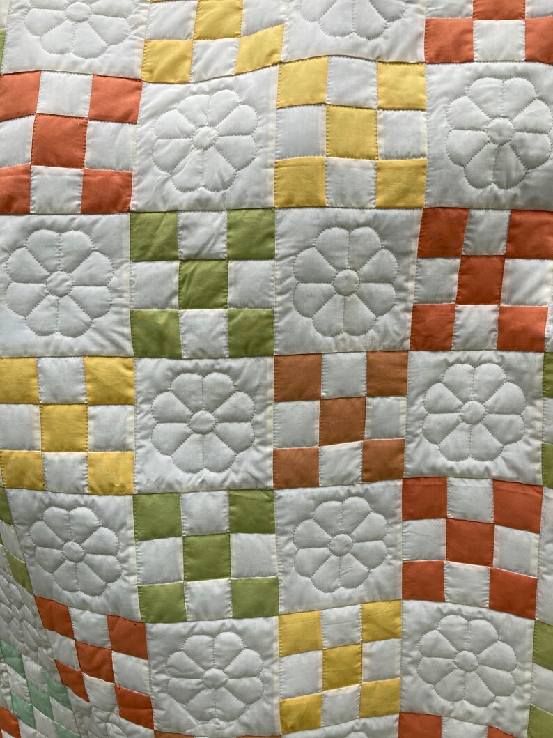 Homemade Quilt, Hand Quilted Quilt, Queen Size Quilt, Pieced Quilt, Nine Patch Quilt, Single