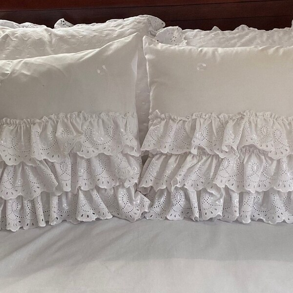 White Lace Shabby Chic Pillow Cover, Lacey Pillow Cover, White Ruffle Pillow Cover, White Throw Pillow Cover, White Toss Pillow, Lace Pillow