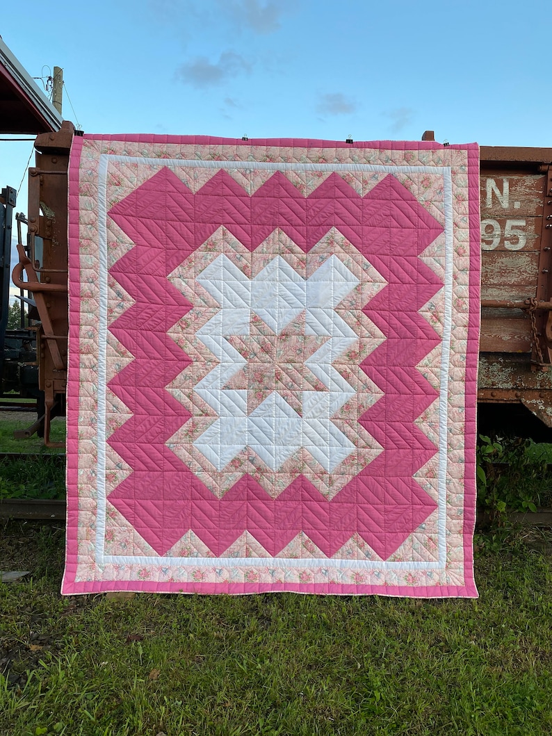 Pink Wedding Quilt, Pink Star Homemade Quilt, Handquilted Star Quilt
