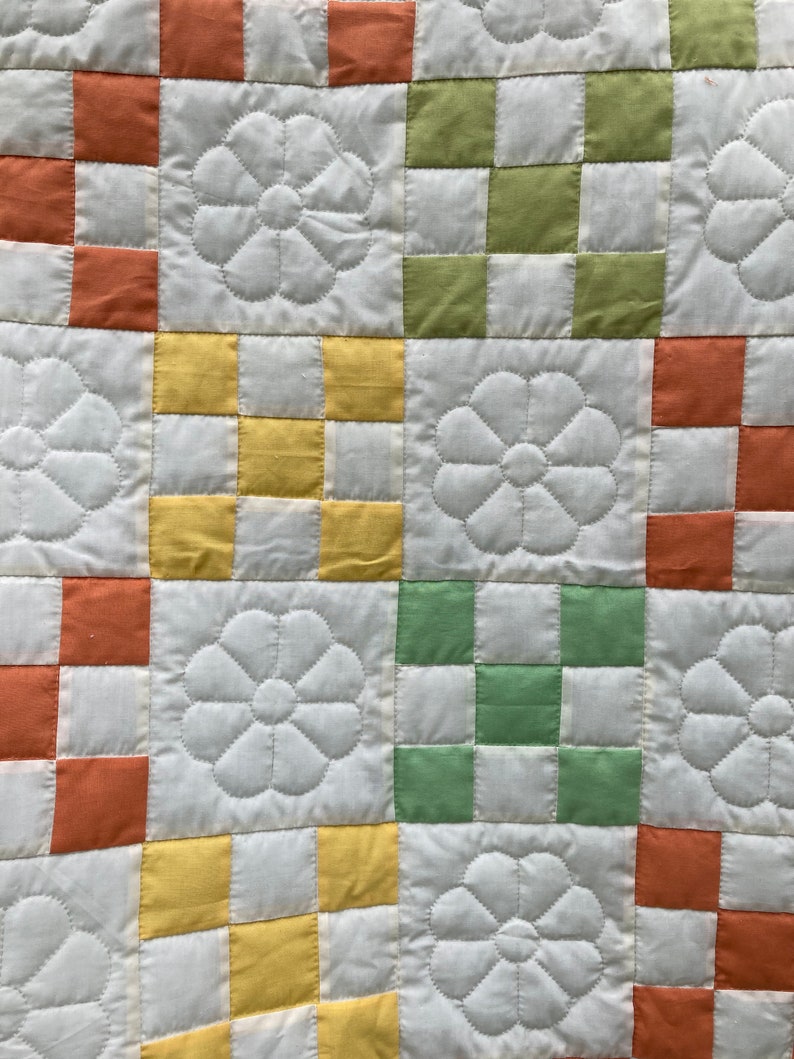 Homemade Quilt, Hand Quilted Quilt, Queen Size Quilt, Pieced Quilt, Nine Patch Quilt, Single