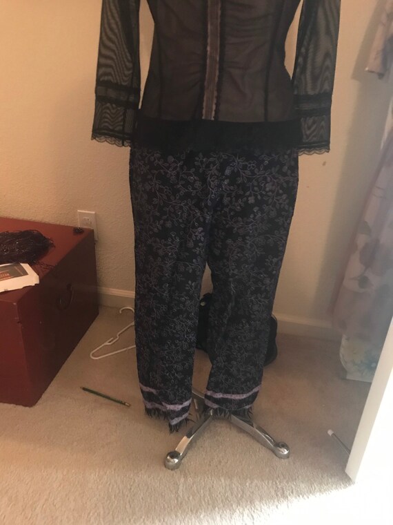 Betsey Johnson Capri Pants
