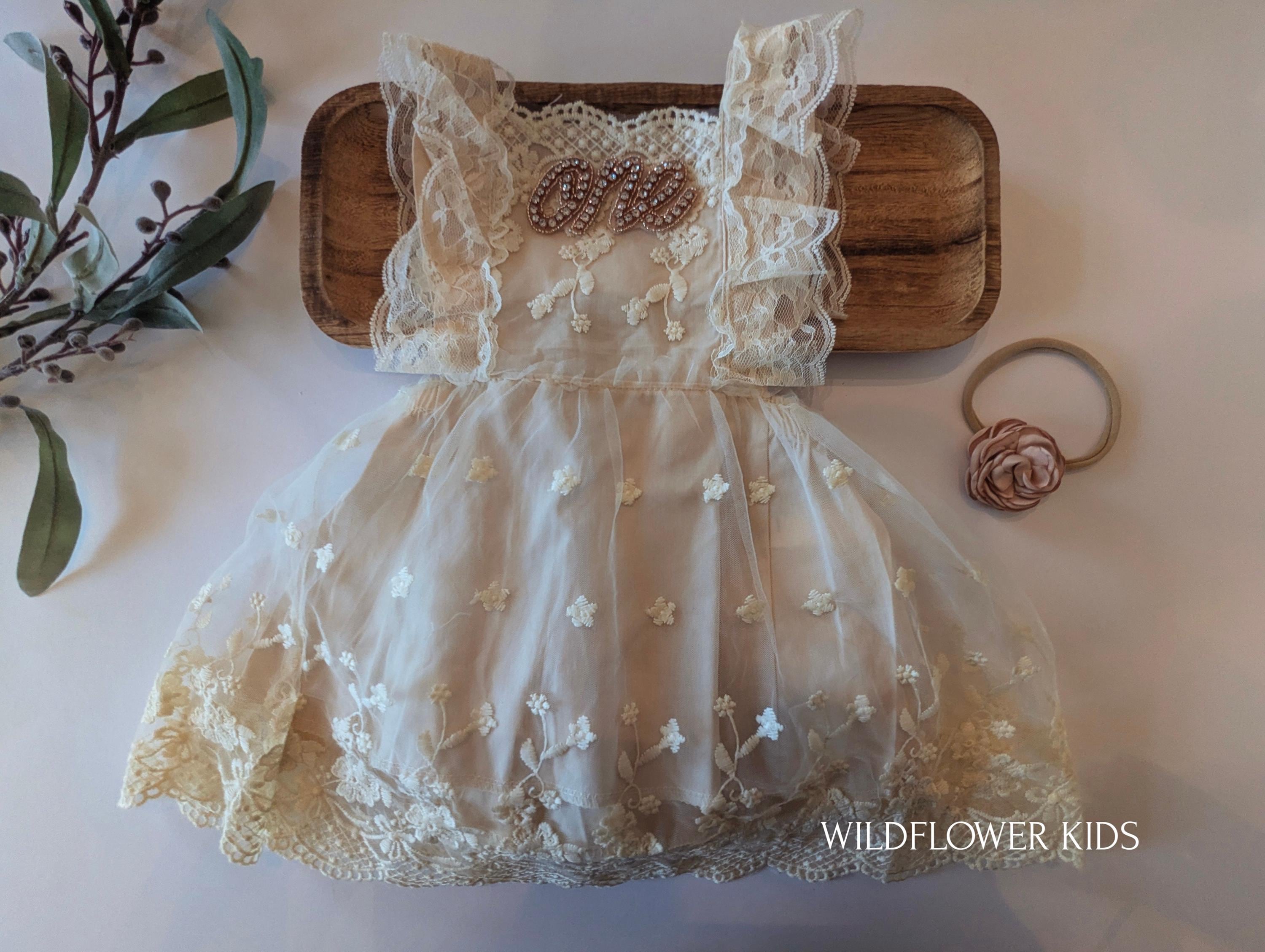 ivory lace ball gown wedding dress Floral Lace Illusion Sleeve Plunging A-Line Wedding Dress main image 1