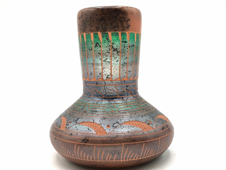 Native American Pottery Horsehair Beautiful Handmade Navajo Indian Signed By Fannie Whitegoat