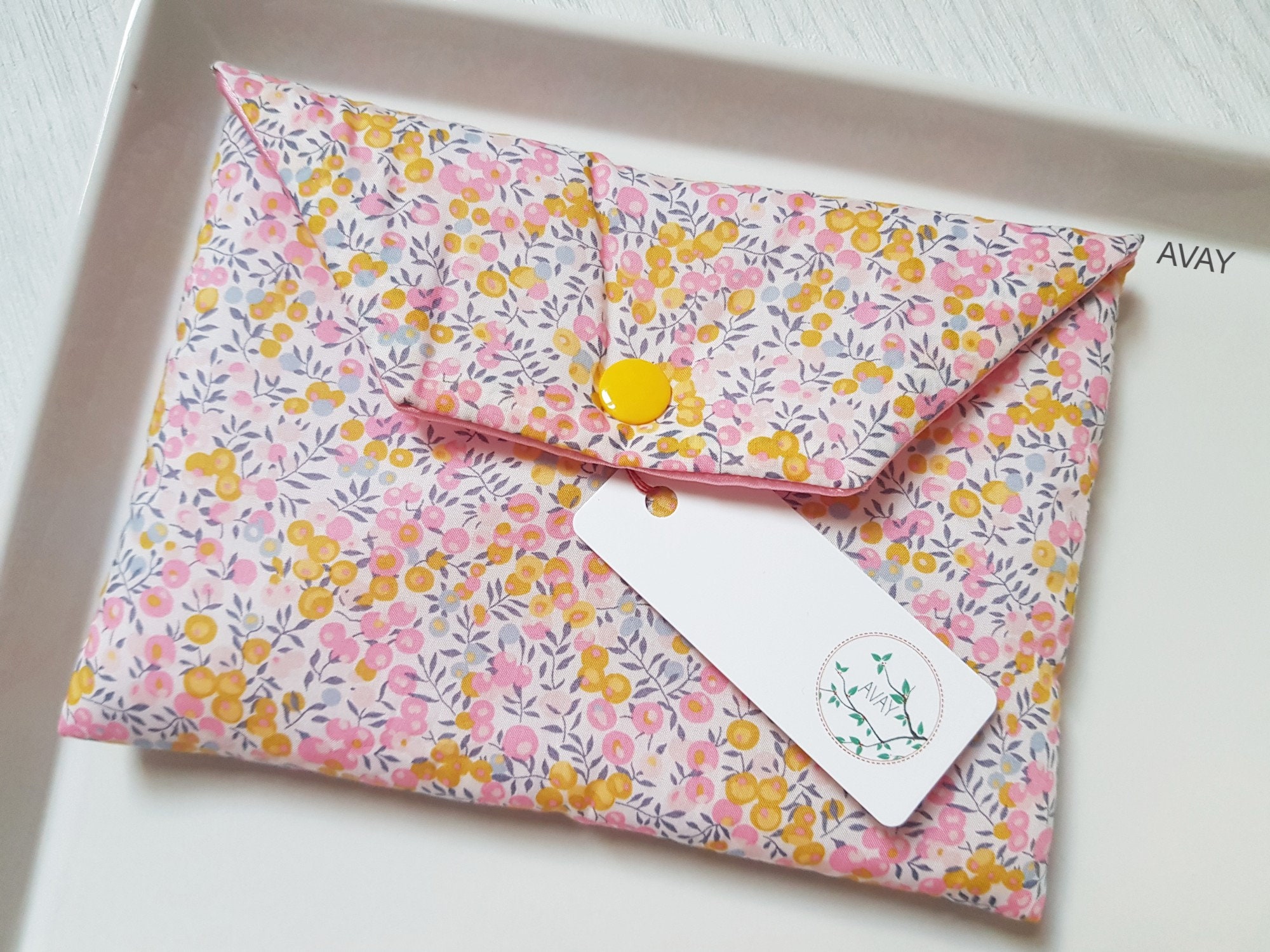 Padded Bag purse With Snap Closure Made With Liberty London Etsy de padded-bag-purse-with-snap-closure-made-with-liberty-london-etsy-de