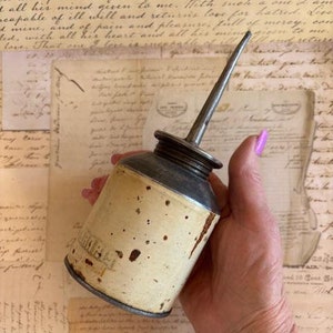 Vintage Oil Can - Medium Thumb Pump Oiler - Vintage Industrial Decor
