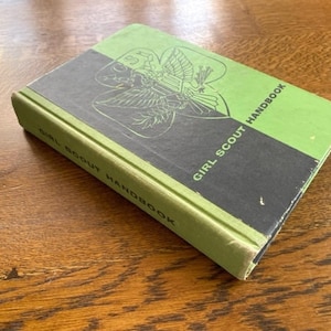 Vintage Girl Scout Handbook - 1959 Girl Scout Handbook - Girl Scout Memorabilia