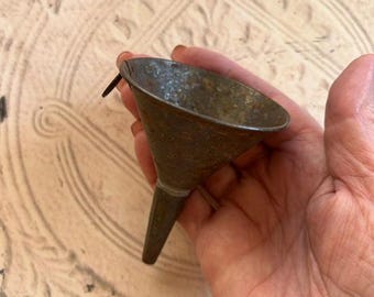 Small Kitchen Tin Funnel - Vintage Tin Funnel - Vintage Home Decor