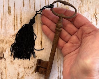 Large Antique French Gate Key - Antique 5 3/4" Skeleton Key - Antique Home Decor