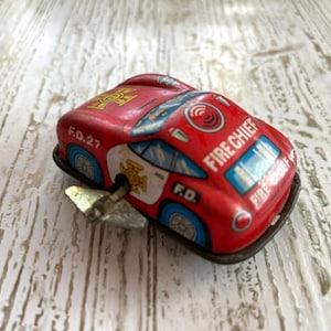 Vintage Tin Lithograph Mechanical Toy - 1940&#39;s Tin Litho Car Toy - Vintage Toy Collector