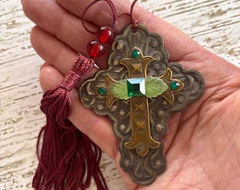 Adorno de cruz vintage decorado - Adorno de cruz cristiana - Cruz artesanal de colección