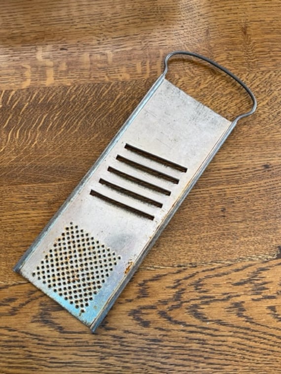 Vintage Kitchen Hand Grater Vintage Flat Grater Kitchen Gadgets 