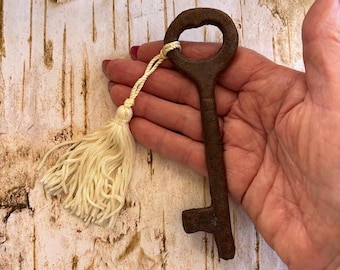 Reproduction 5 3/8" French Gate Key - Large Old Iron Gate Skeleton Key - Antique Home Decor
