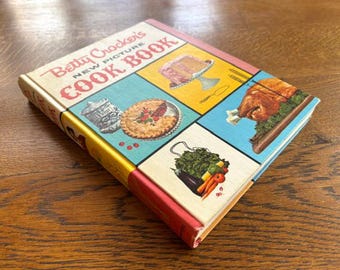Vintage Betty Crocker Picture Cookbook - 1961 Vintage Cookbook - Vintage Kitchen