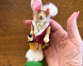Vintage Steinbach White Rabbit Nutcracker - Mini Steinbach Collectable Nutcracker - Limited Edition Steinbach Nutcracker