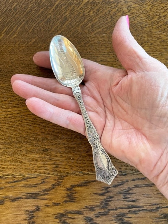 Antique Sterling Silver Egg Topper / Cutter 1911 in Antique Silver