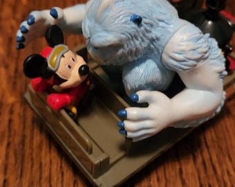 Disneys Animal Kingdom Transport Everest Pull Back Spielzeug